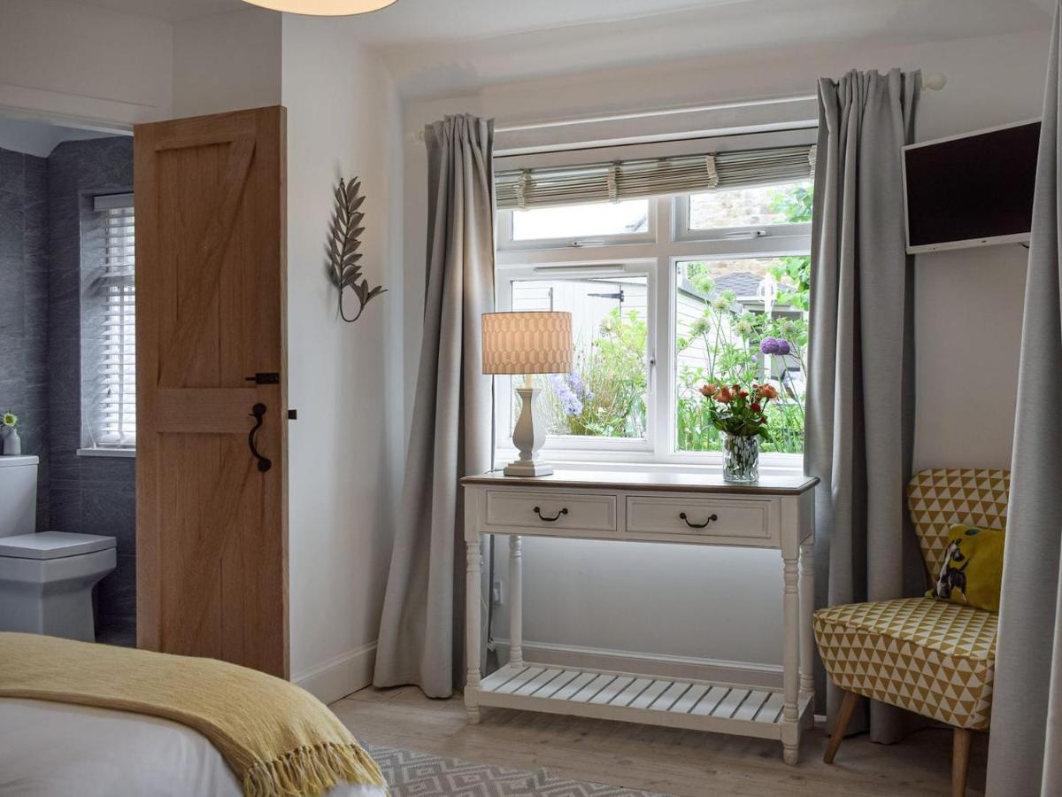 Mangle Cottage Питтенуим Экстерьер фото